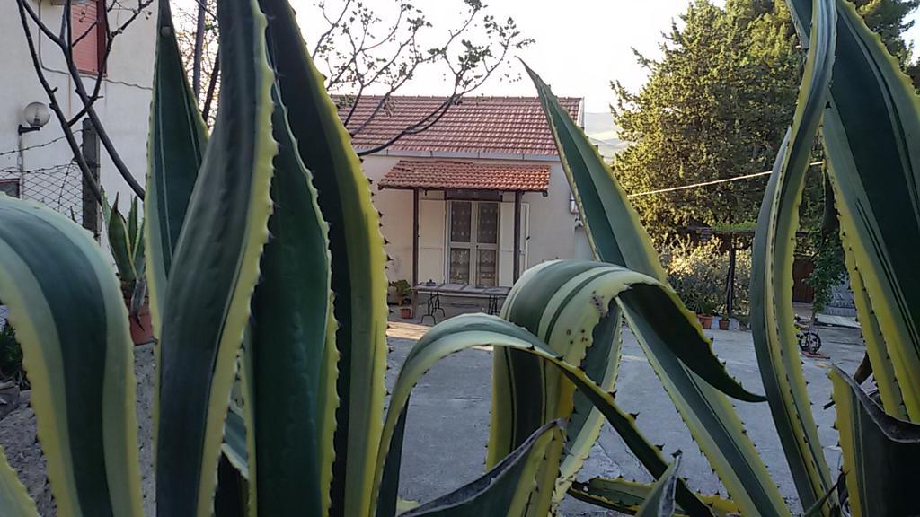 B&B Troisi Racalmuto Exteriör bild